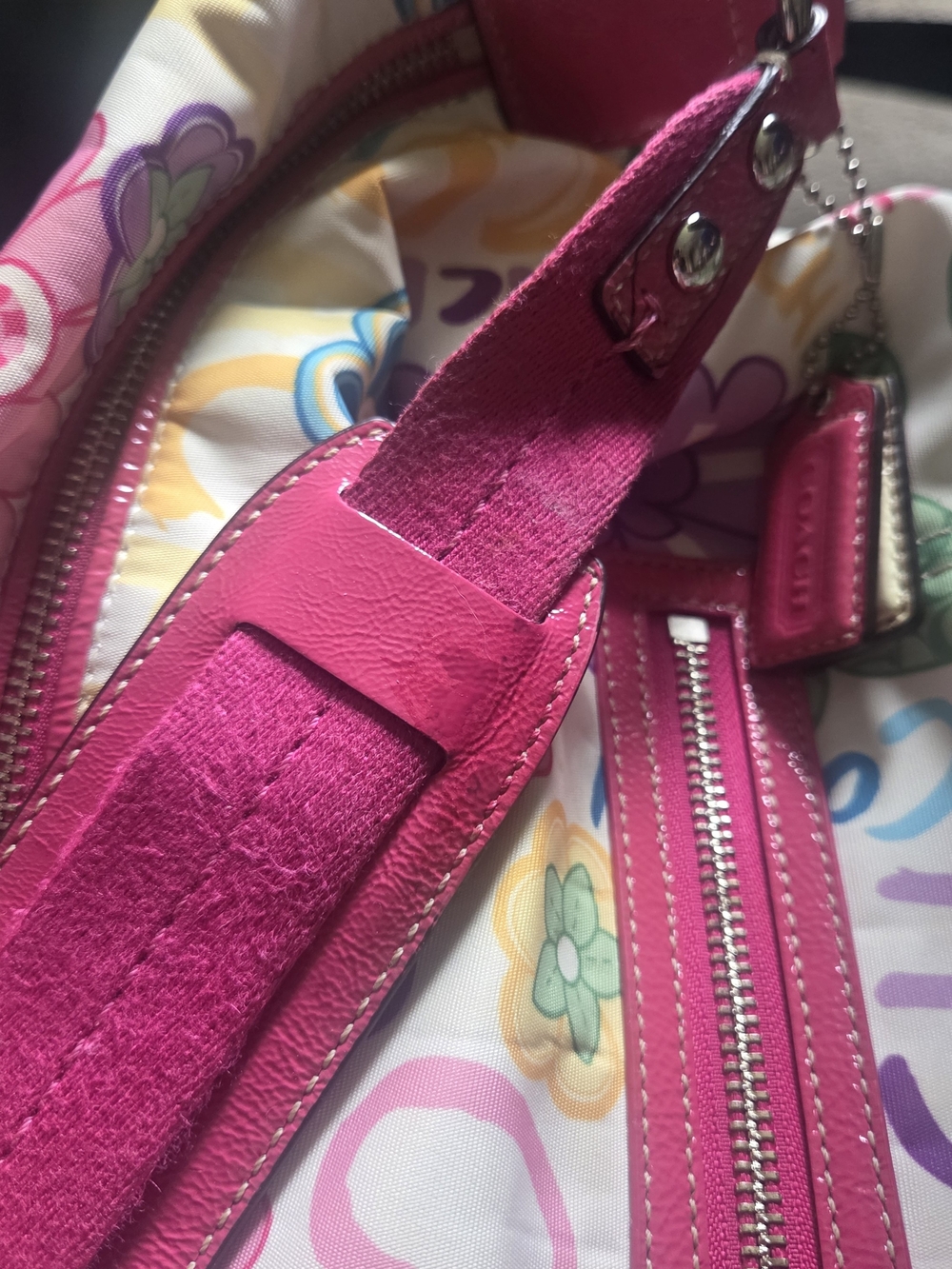 LOW START Coach Poppy Daisy Fingerpaint Graffiti Large Hobo Bag F14883 Pink Y2K - Picture 15 of 17